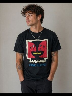 Pink Floyd Black Graphic Tee Skull Band Tee L Rock Fandom Grunge Vintage Style
